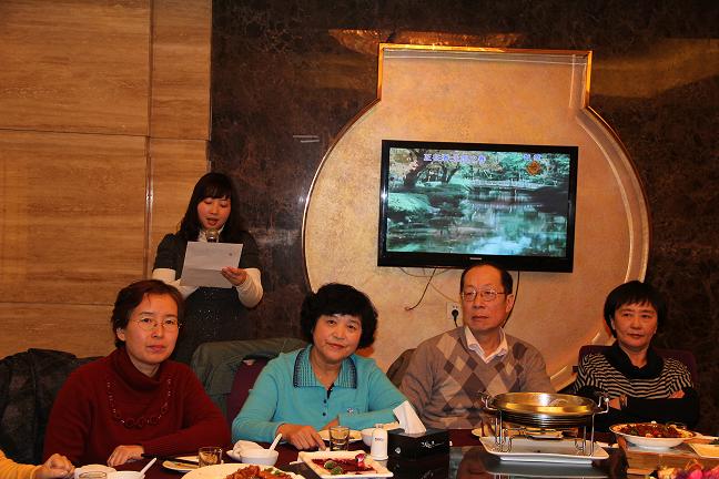 海角社区
举办纪念“三八”国际劳动妇女节102周年联谊活动